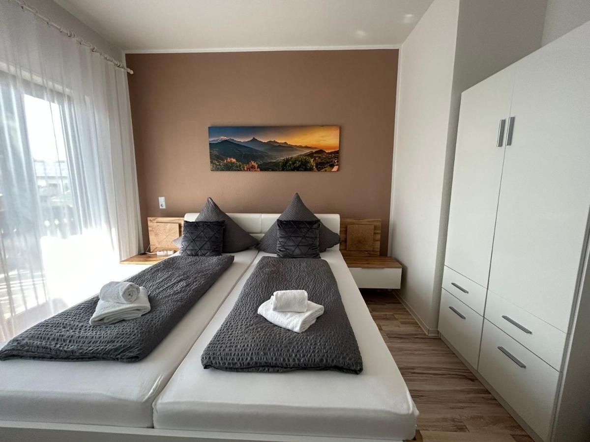 Doppelzimmer mit Balkon